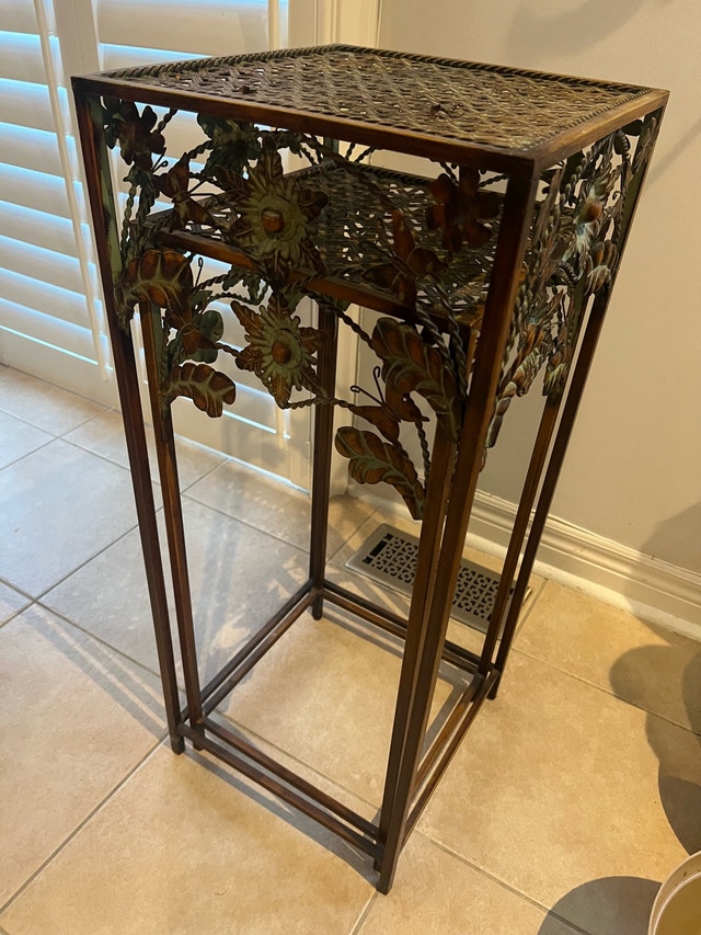 Beautiful Metal Plant Stand Set - Like New! - photo 3