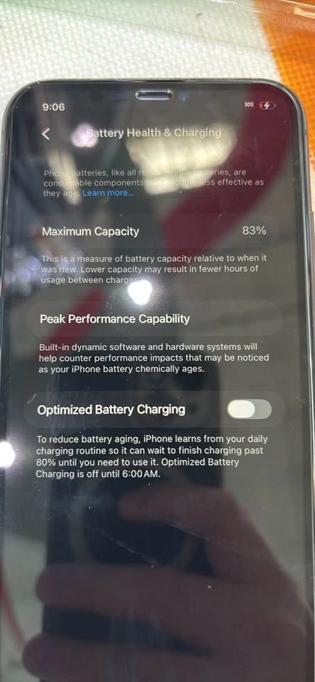 Used iPhone 11 64GB - photo 4