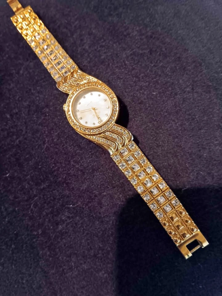Swistar 23k Gold Electroplated Ladies Watch