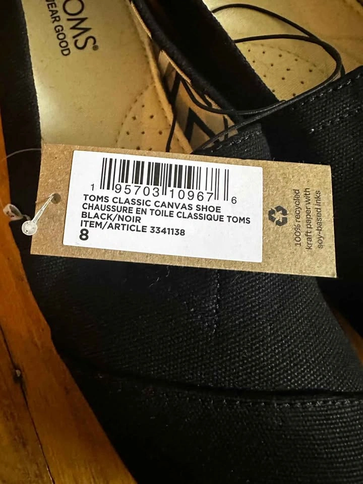 TOMS Black Classic Slip-On Shoes Size 8 NWT - photo 5