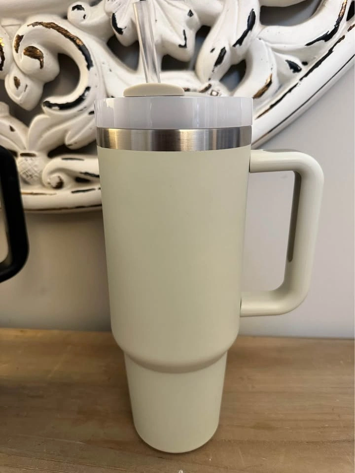 Cream Tumbler with Handle - photo 2