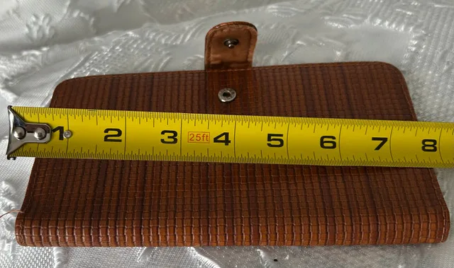 Brown Wallet image indicator(4)