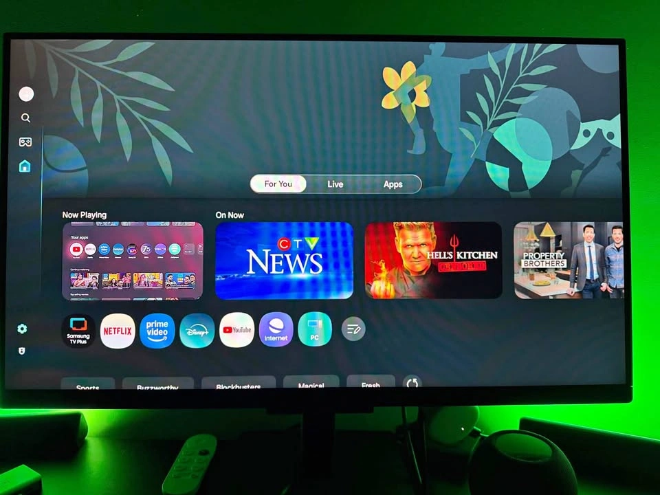 Samsung M5 Monitor - 27”