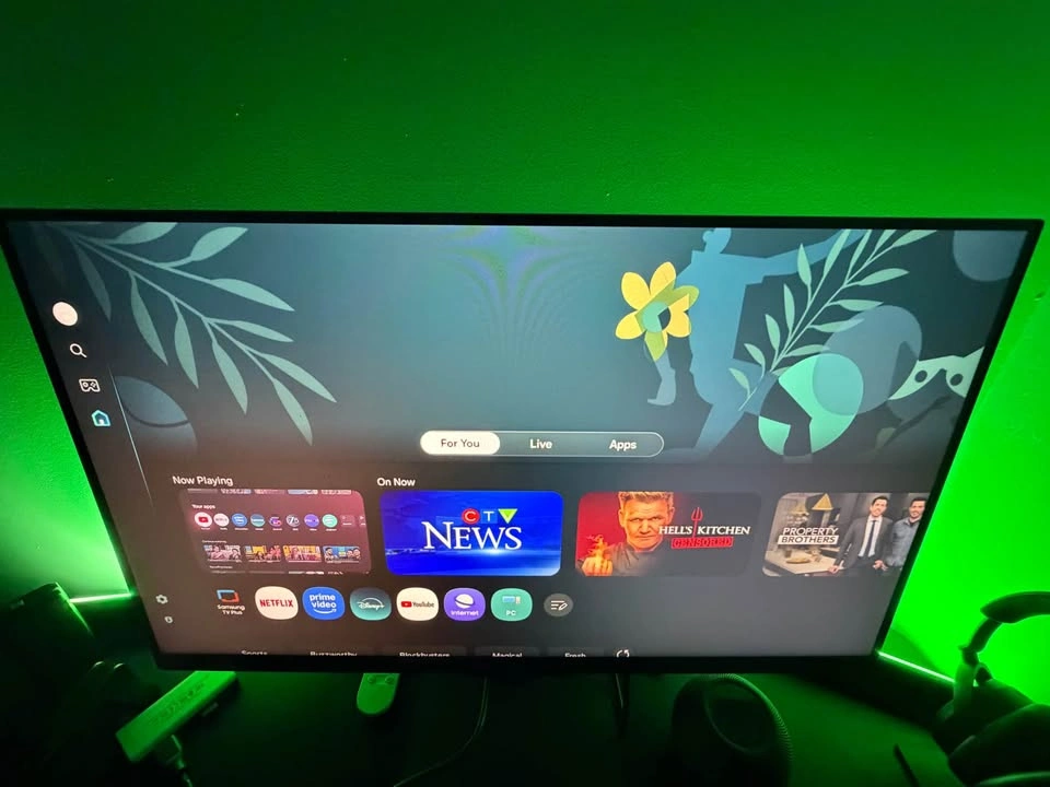 Samsung M5 Monitor - 27” - photo 3