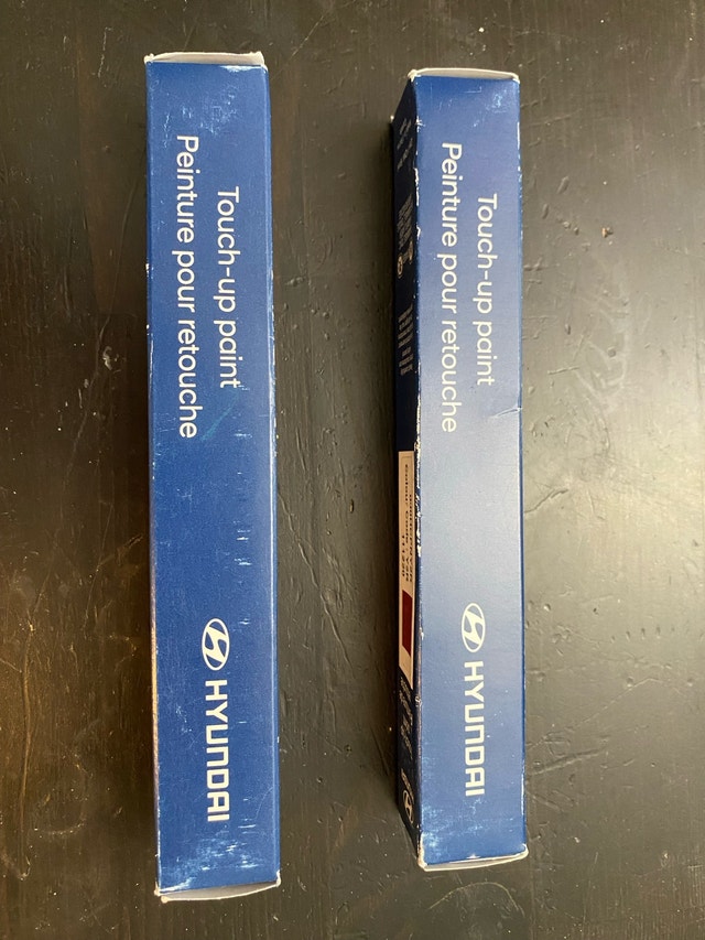 Hyundai Touch Up Paint Pens - 2 Colors