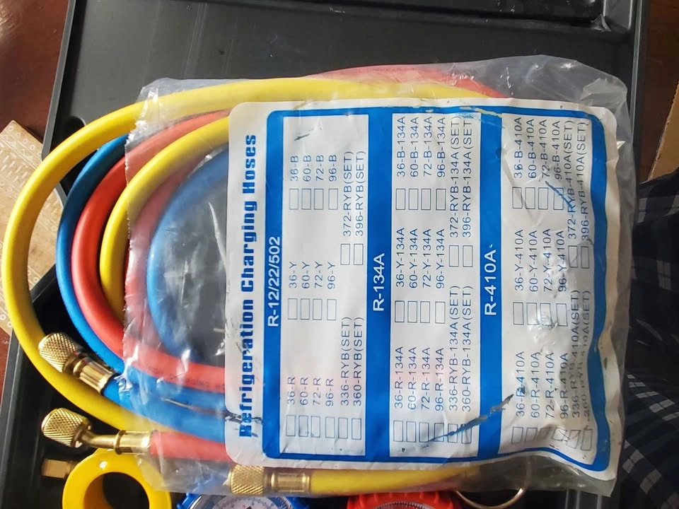 Brand New HVAC Vacuum Pump & A/C Manifold Gauge Set – $95 OBO - photo 5