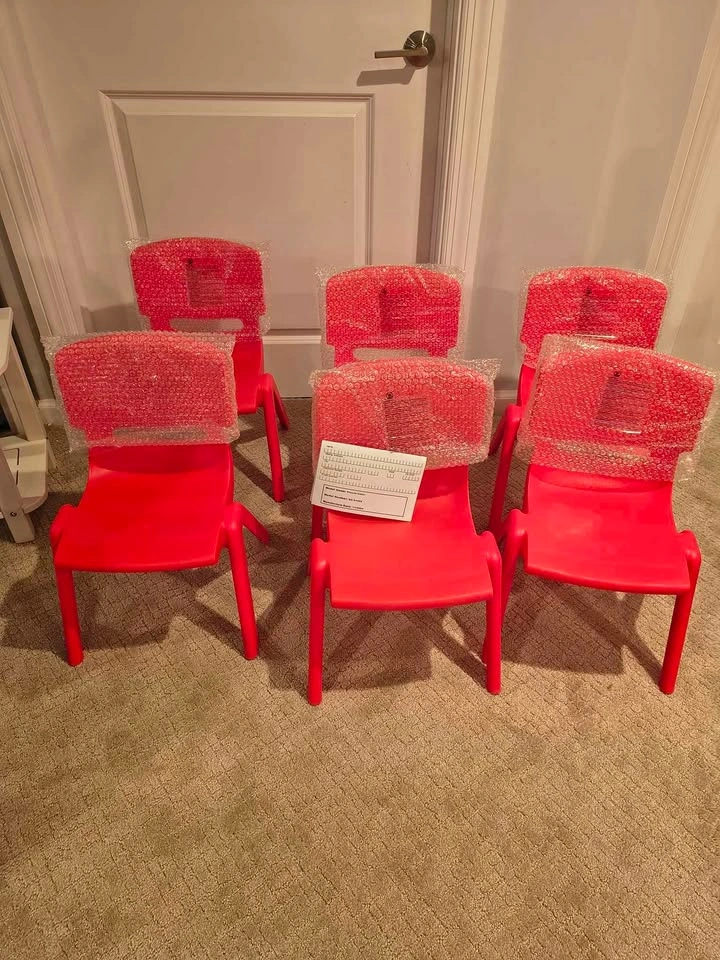 6-Pack Stackable Plastic Kids Red Chairs - photo 4