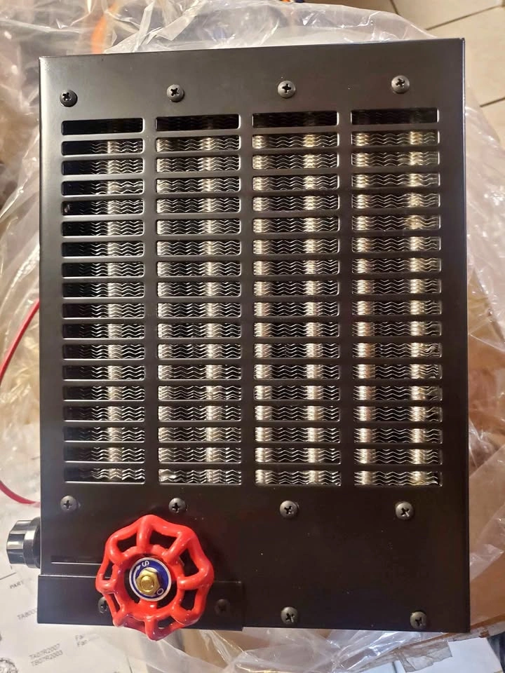 Maradyne 12V Wall Mount Heater