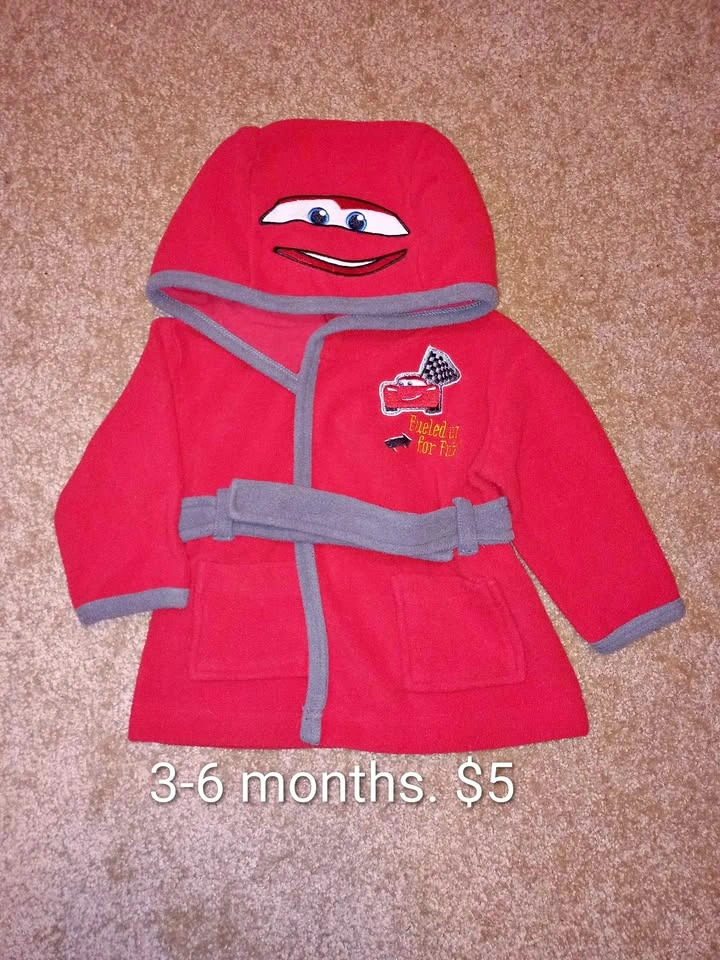 Boy's Clothes 0-18m, Baby Towels, Blankets, House coats