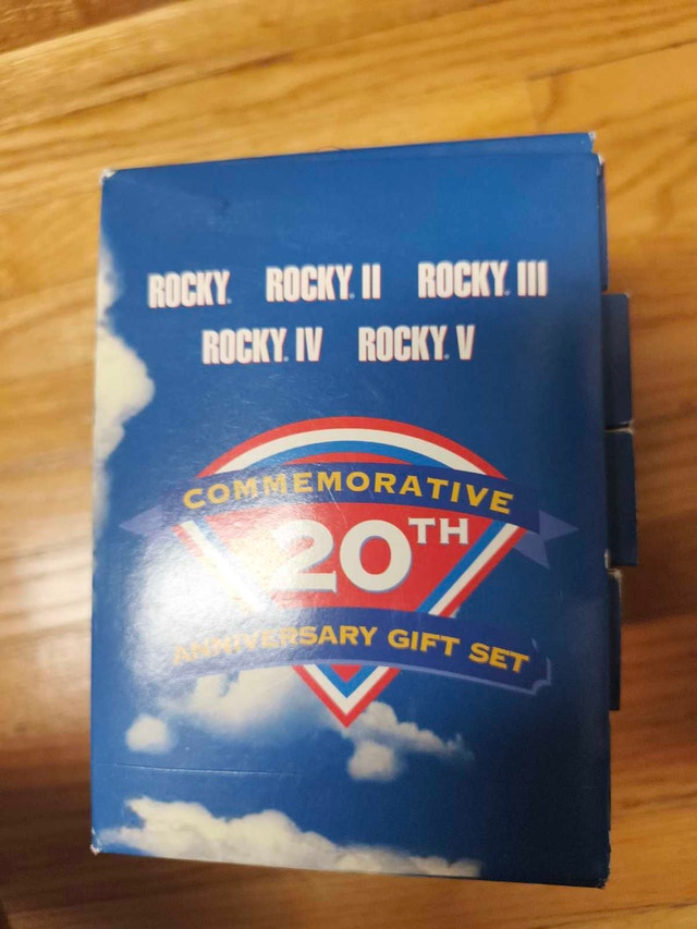 Rocky VHS Box Set I-V - photo 3