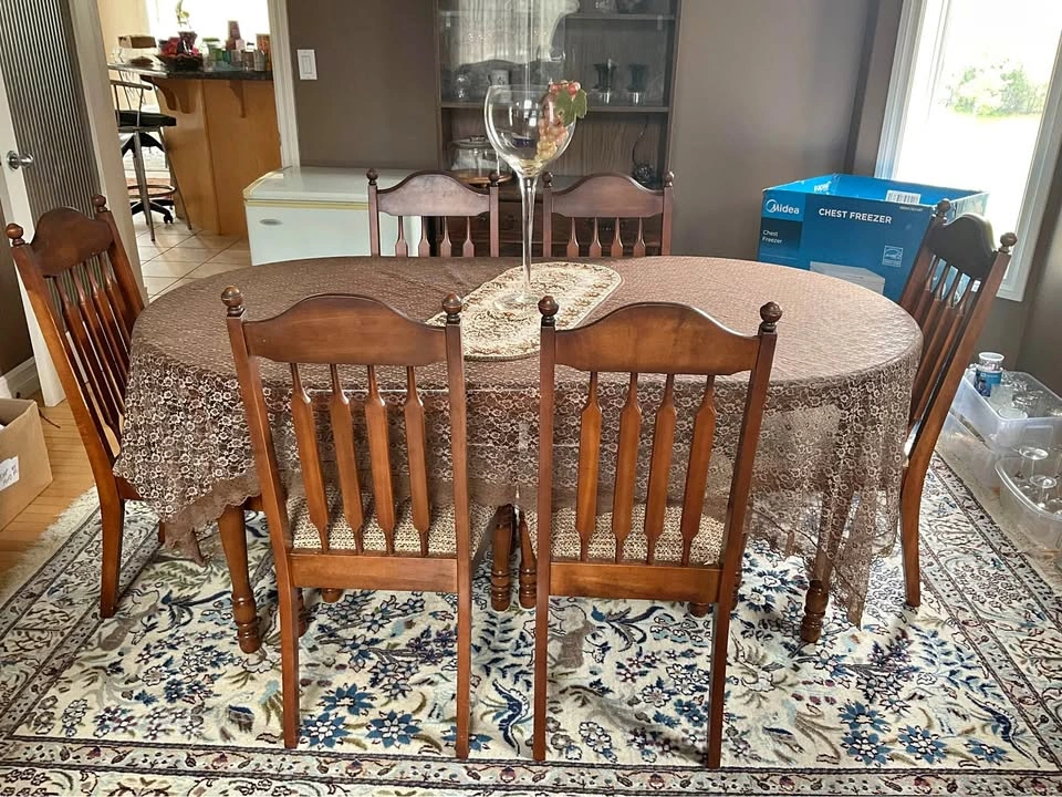 Dining Table Set with 6 Chairs