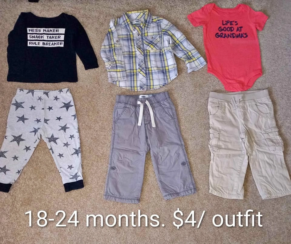 Boy's clothes 18-24 months