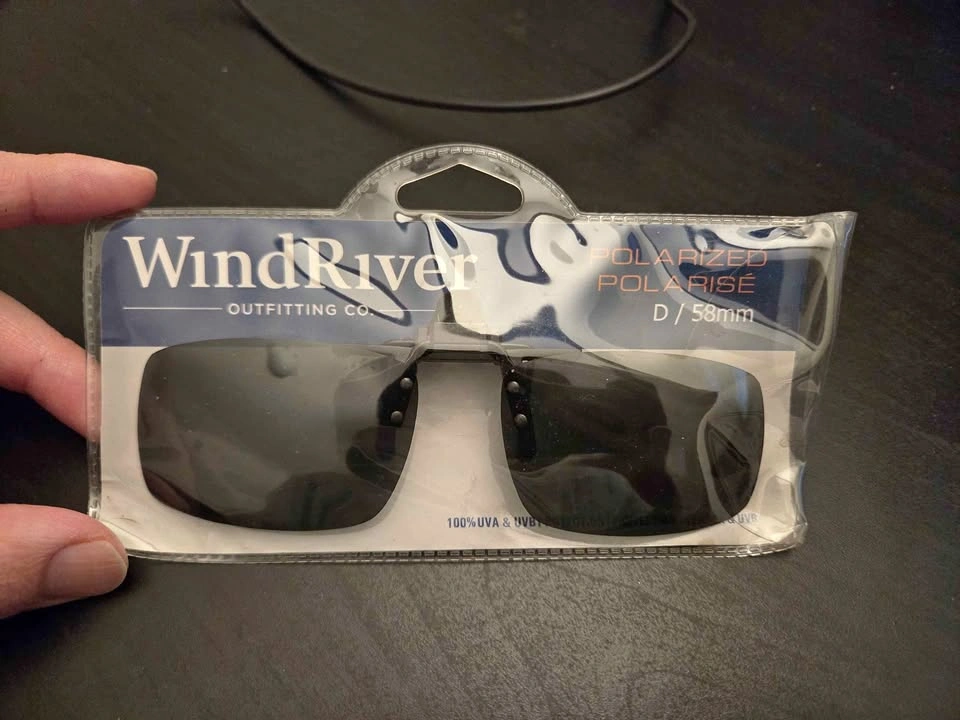 WindRiver Polarized Clip-On Sunglasses