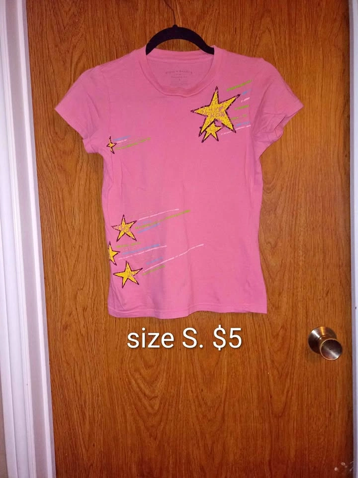 Women's size S shirt