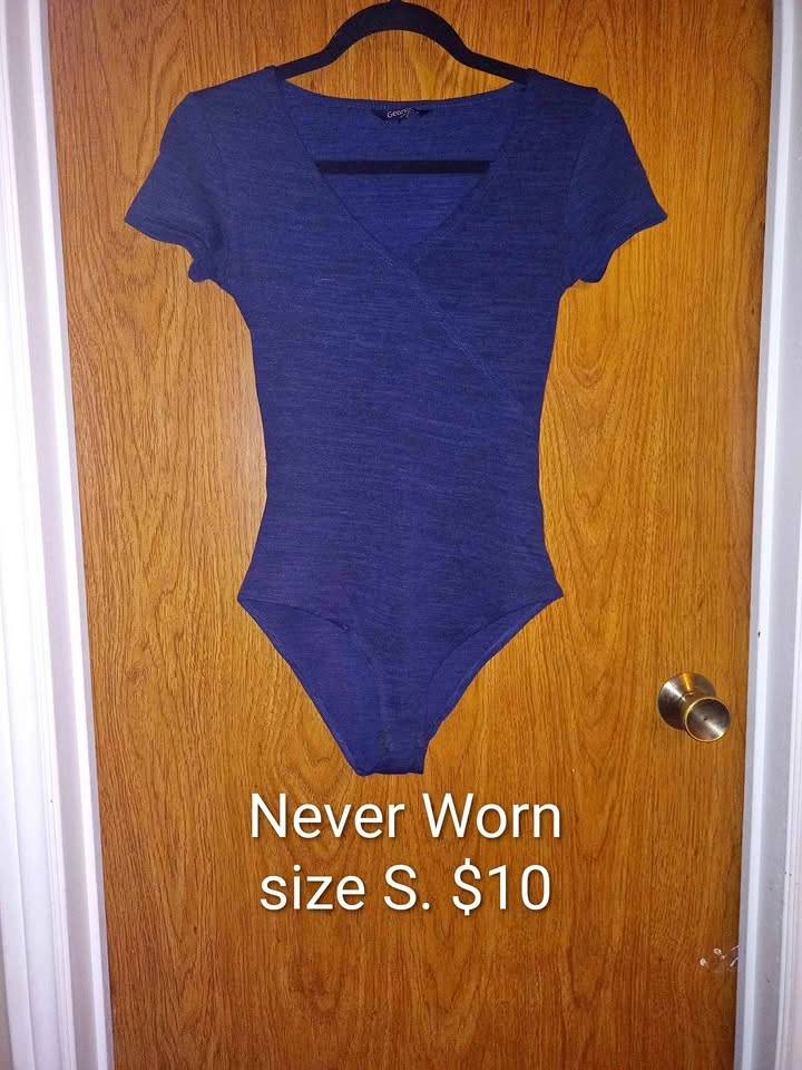 Bodysuit Size S, Never Worn