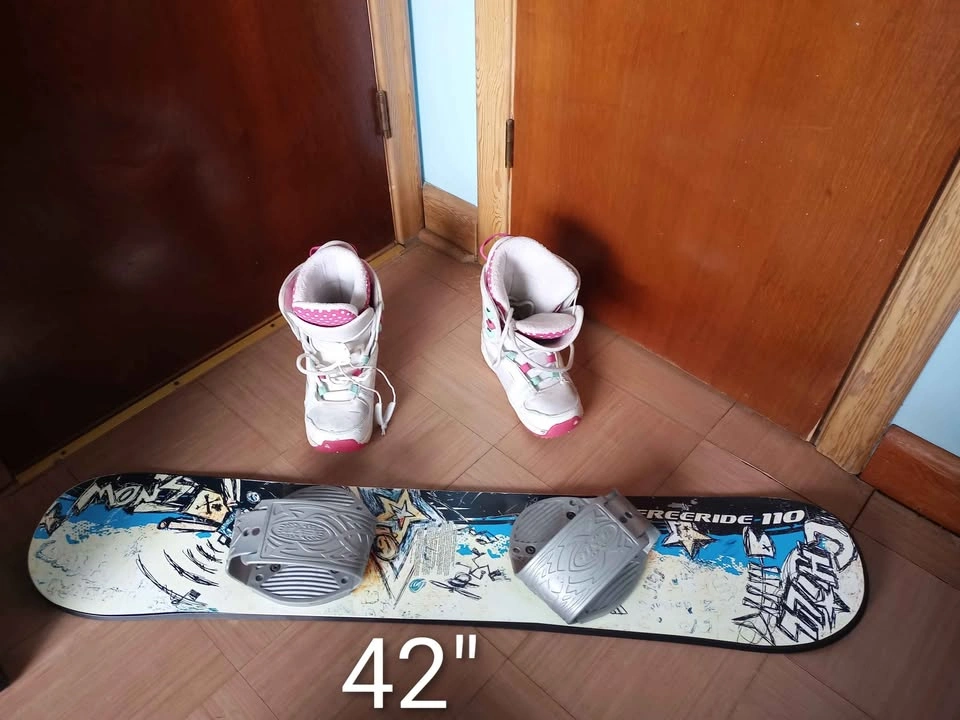 Kid's snowboard with Boots - photo 2