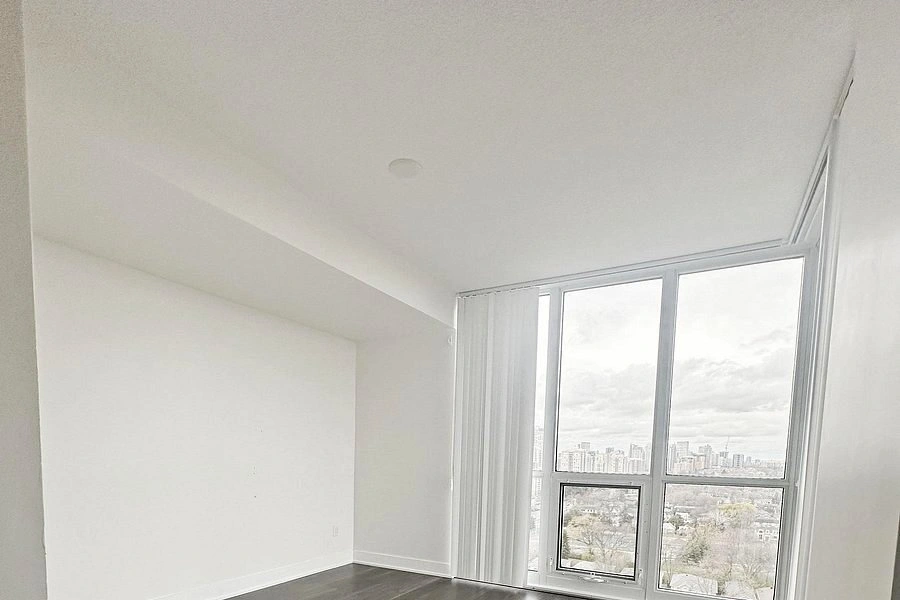 2 Beds 2 Baths Apartment