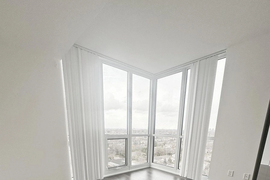 2 Beds 2 Baths Apartment - photo 2