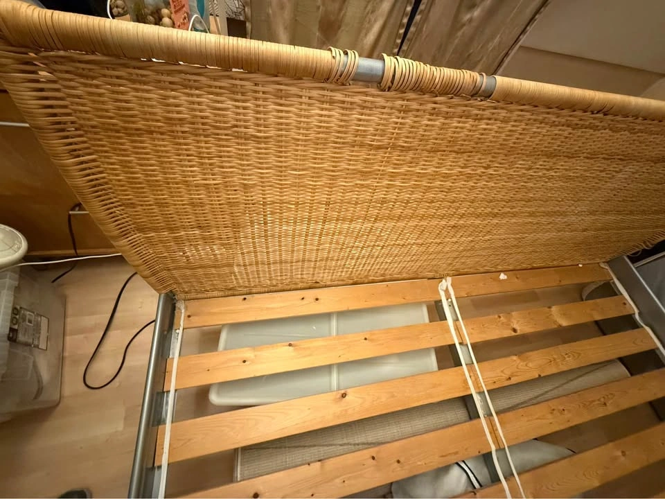 IKEA SUNDNES King Size Bedframe - photo 3