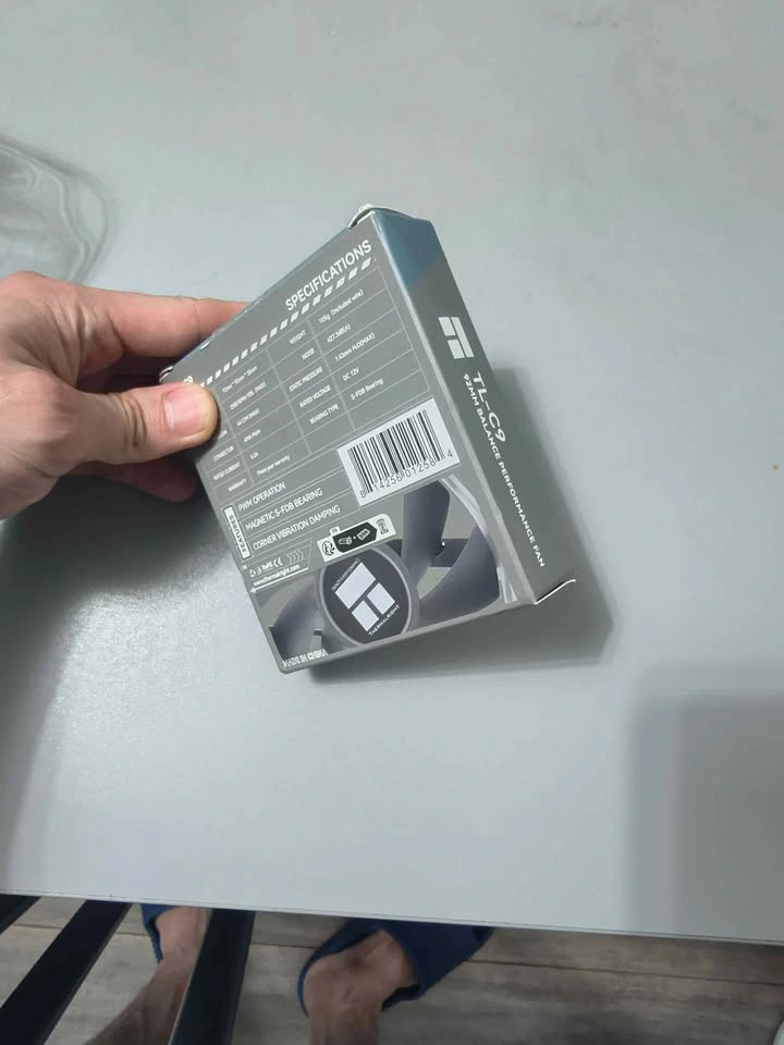 Brand new sealed thermalright tl-c9 pwm fan - photo 2