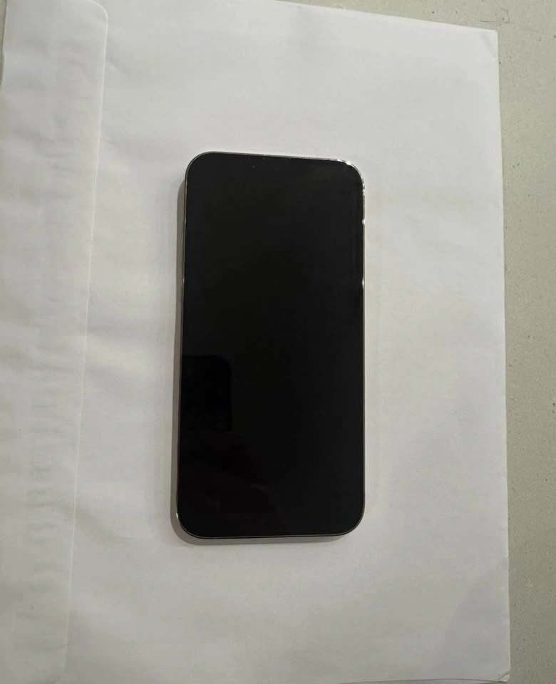 iPhone 13 Pro Max 128GB – barely used, great shape - photo 2