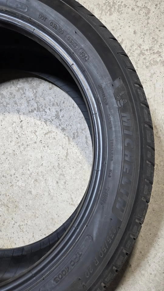 235/50/20 Michelin Primacy All Season Tires - 99% Tread - photo 2