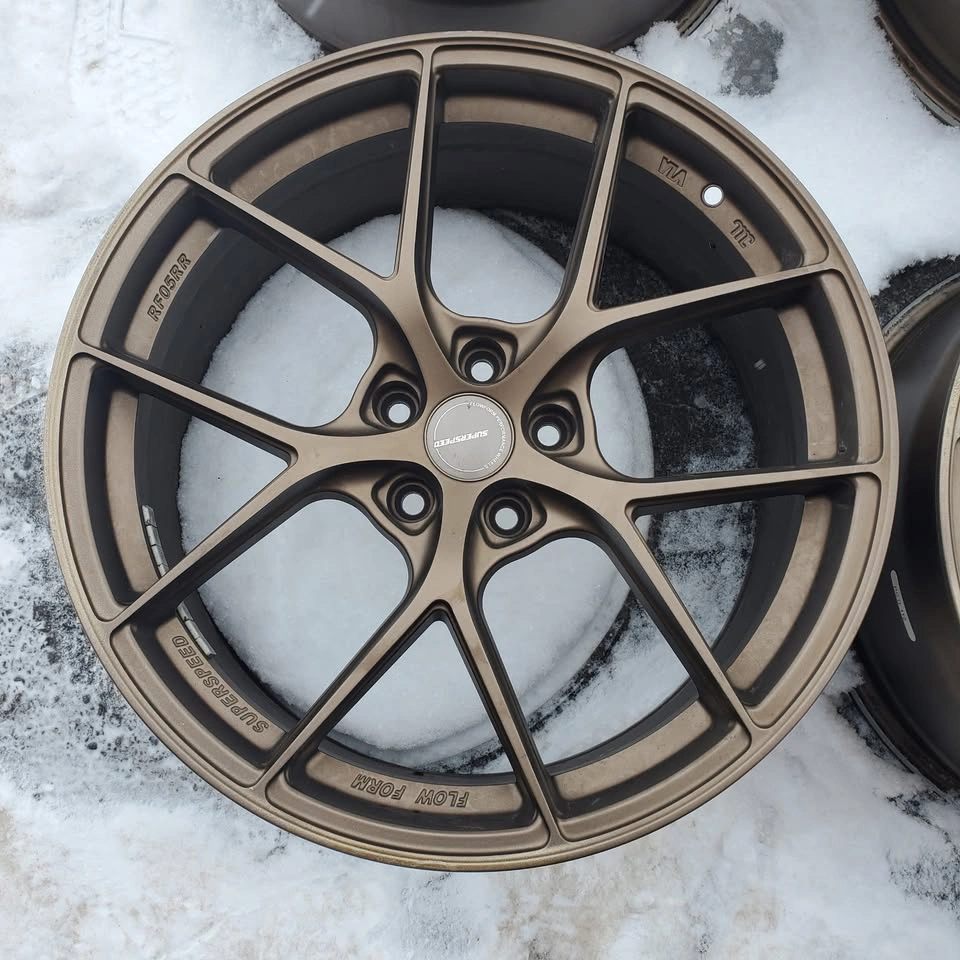 19 inch Superspeed RF05RR Alloy Rims - Like New - photo 4
