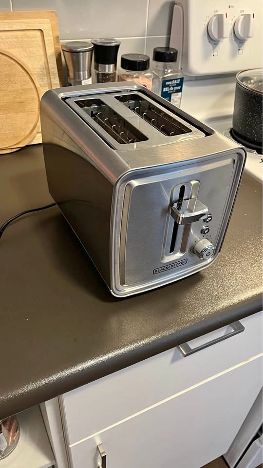 Toaster - Black & Decker