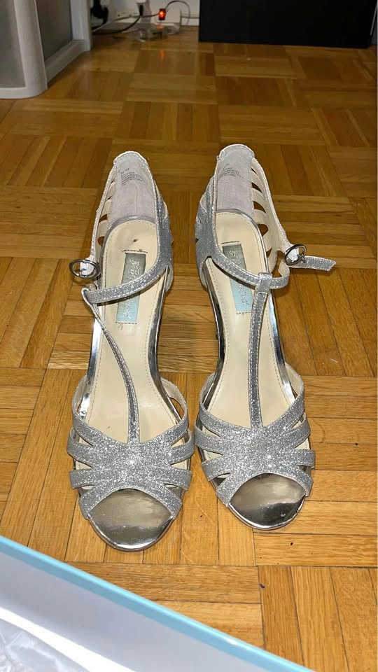Prom heels