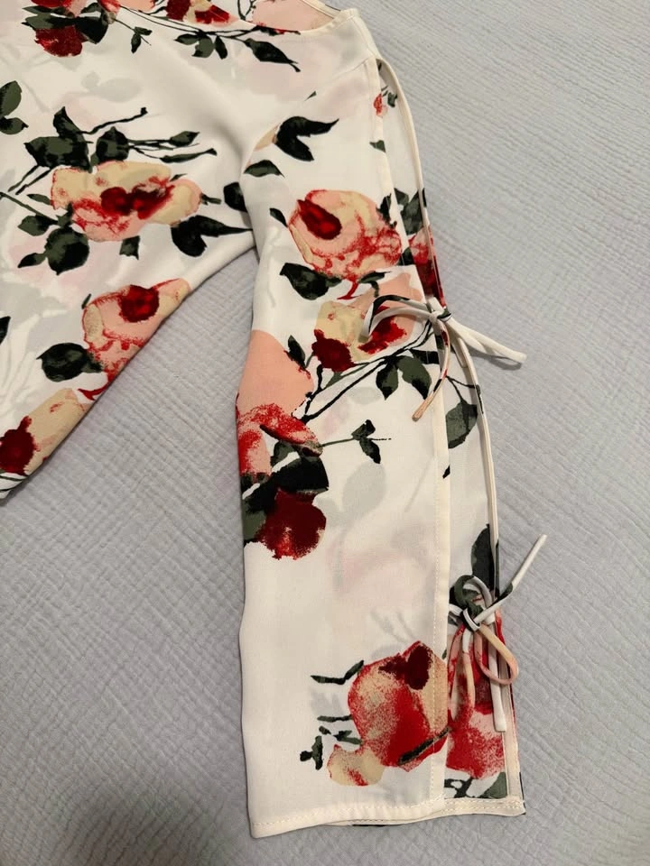 Aritzia Wilfred Floral Blouse - photo 2