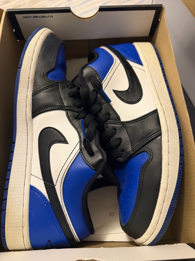 Jordan 1 Low Royal Toe Sz 10
