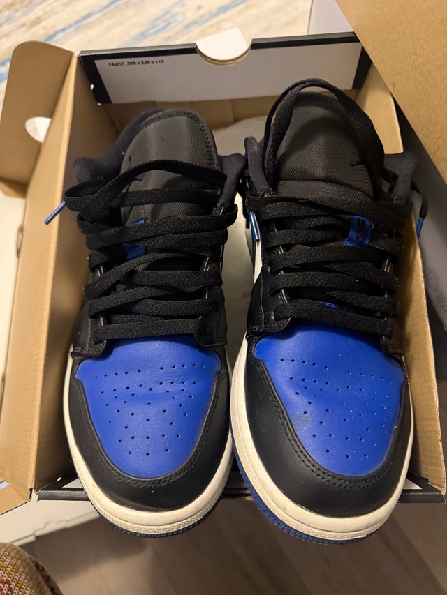 Jordan 1 Low Royal Toe Sz 10 - photo 2