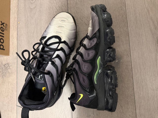 Nike Vapormax plus sz10