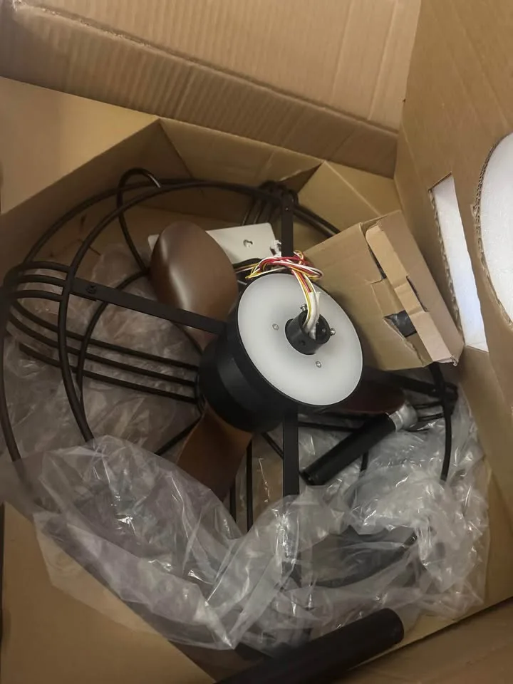 Ceiling fan with light image indicator(2)