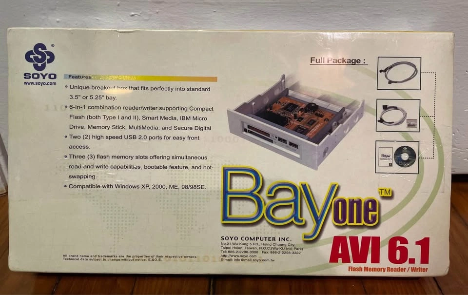 Soyo Bayone AVI 6.1 Flash Memory Reader/Writer - photo 2