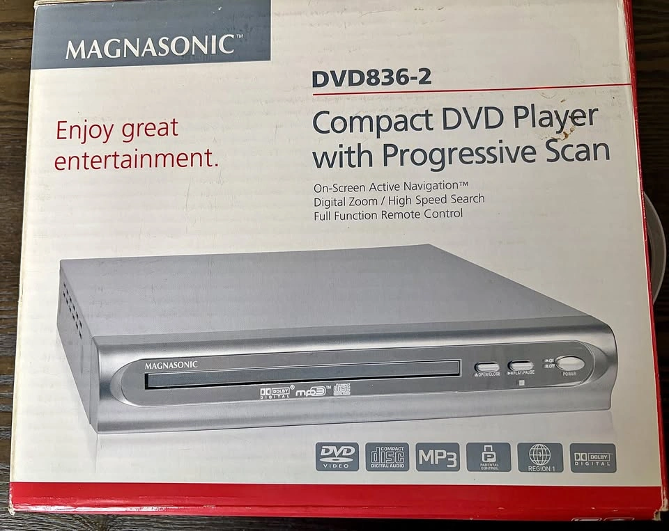 Magnasonic DVD Player w/ Remote + Box – Works Great