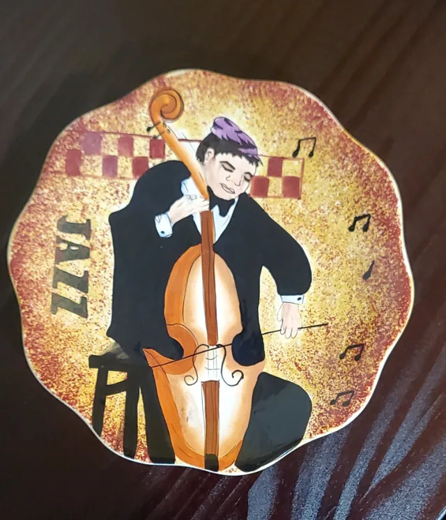 "All That Jazz" Vintage Dessert Collection for 8 - $200 image indicator(2)