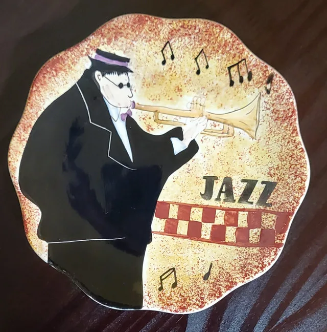 "All That Jazz" Vintage Dessert Collection for 8 - $200 image indicator(3)