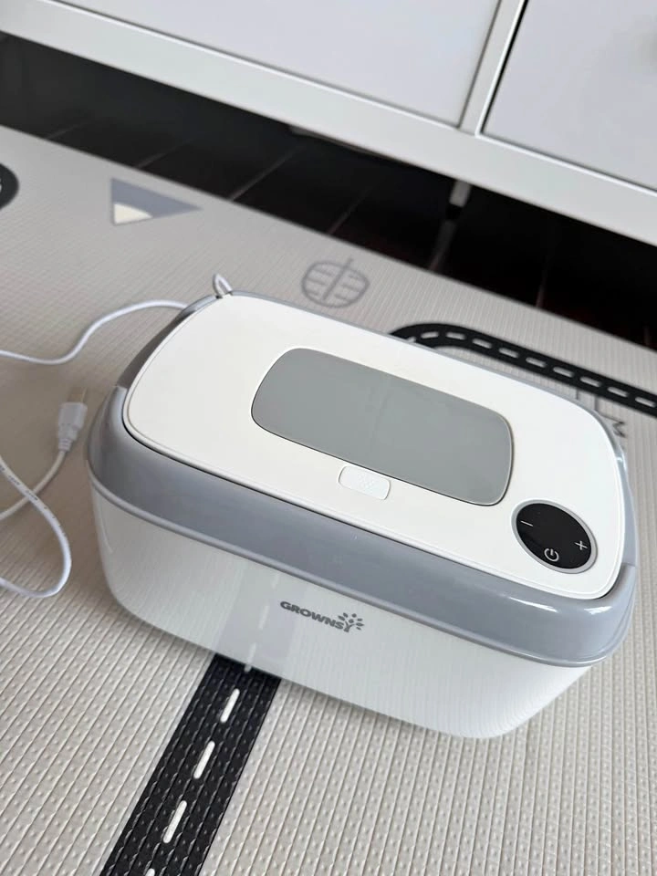 Baby wipes warmer