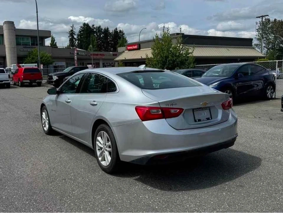 2018 Chevrolet Malibu - Summer Special w/ 2 Year Warranty - photo 4