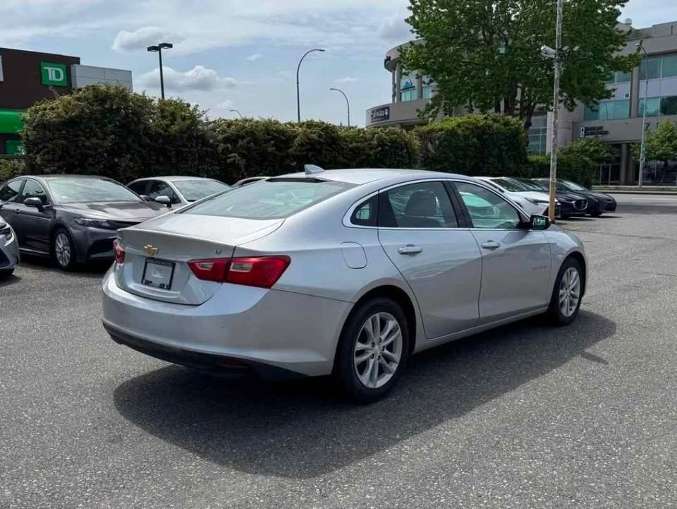 2018 Chevrolet Malibu - Summer Special w/ 2 Year Warranty - photo 5