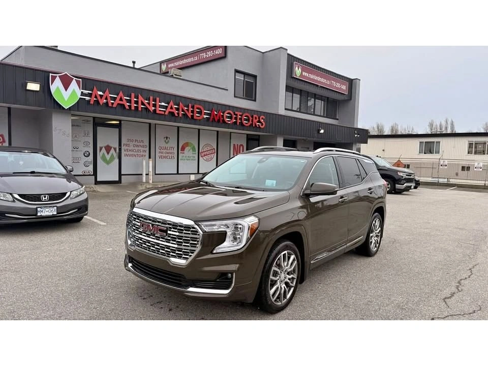 2023 GMC Terrain AWD Denali
