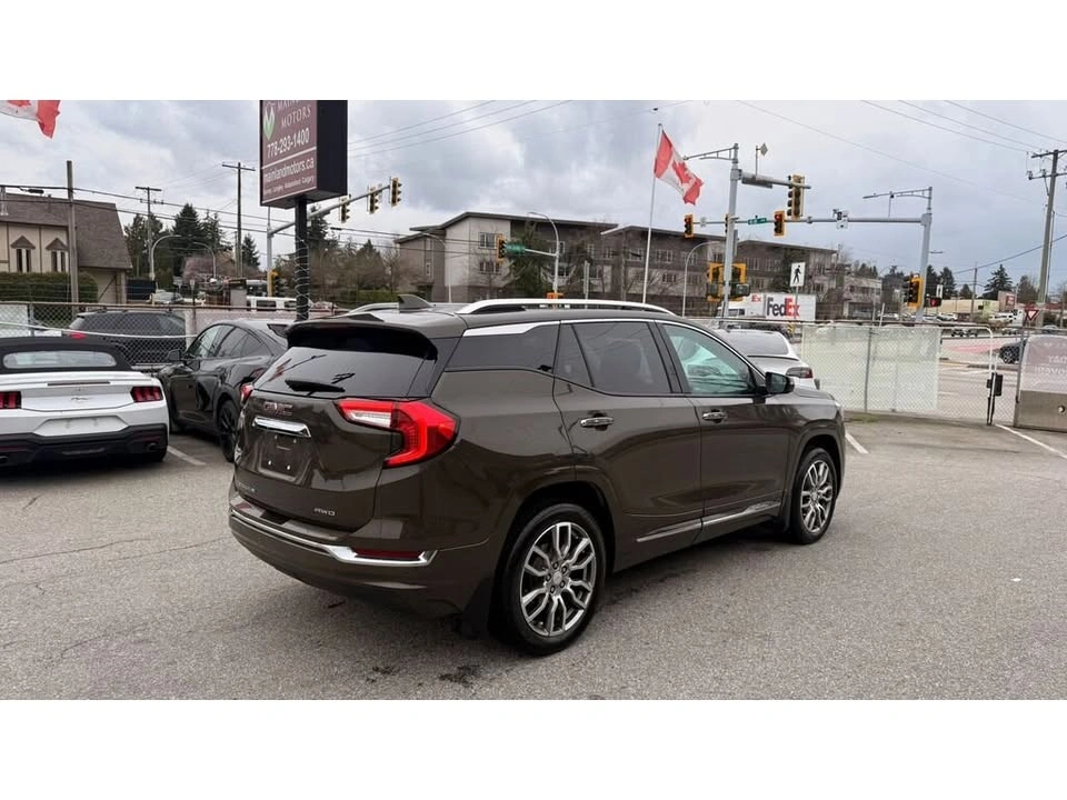 2023 GMC Terrain AWD Denali - photo 5