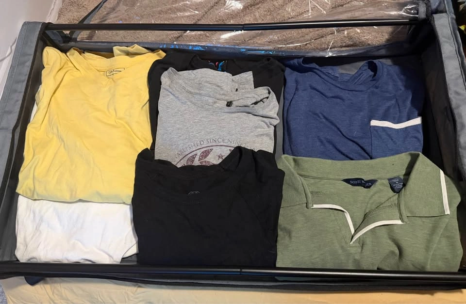 Men's Clothing Bundle - Size Medium (13 Items) - photo 2