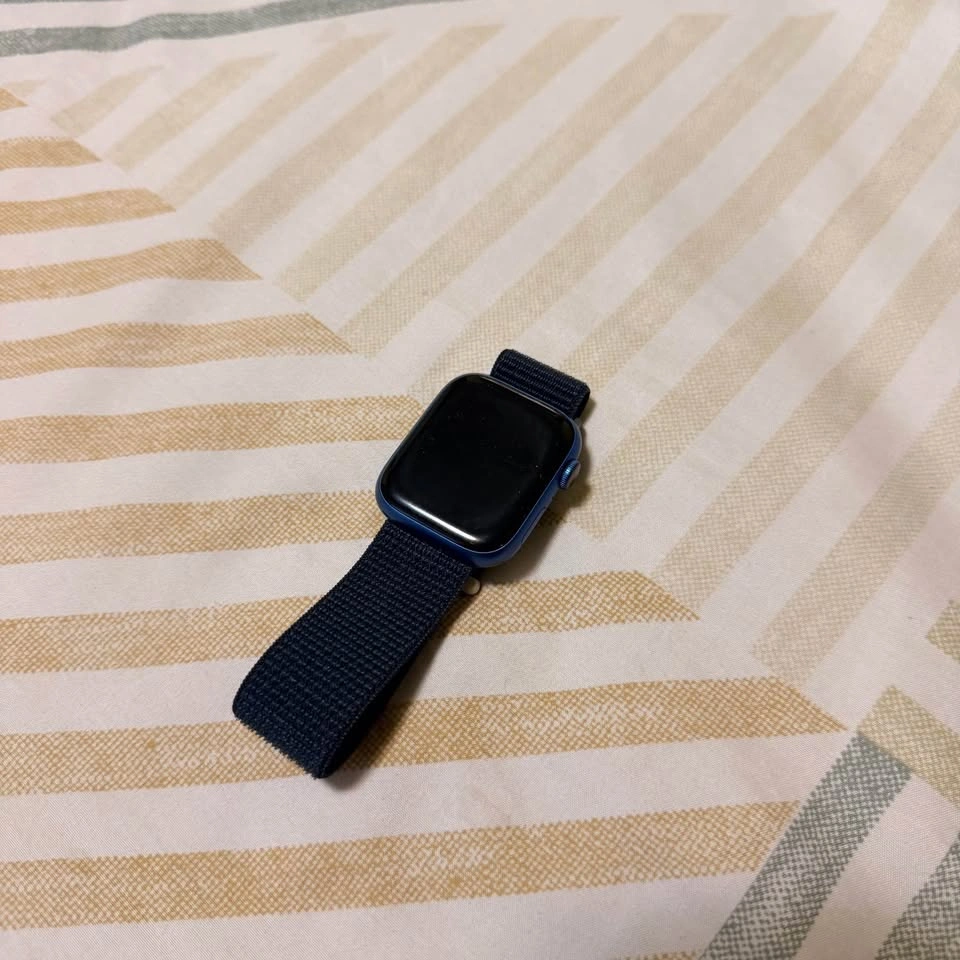 Apple Watch Series 7 45mm Cellular - photo 2