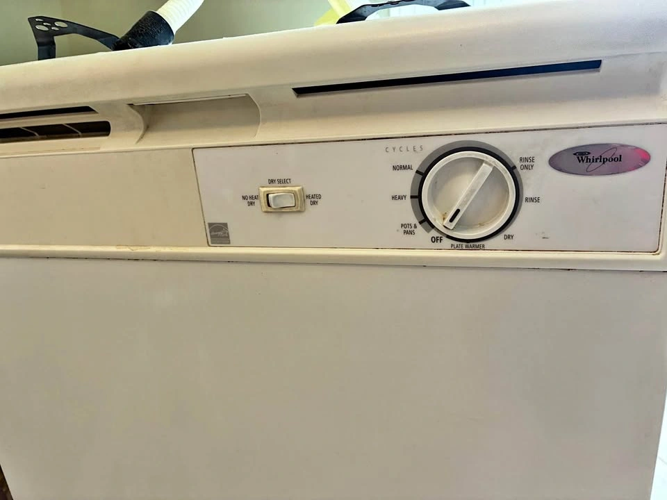 Whirlpool White Dishwasher - 24"