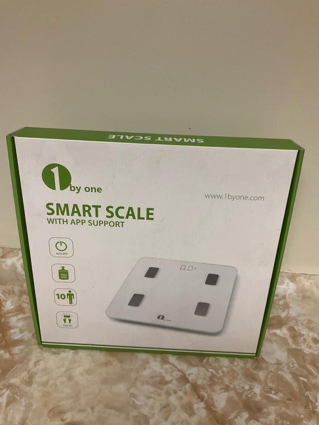 Smart scale brand new - 1 by one brand