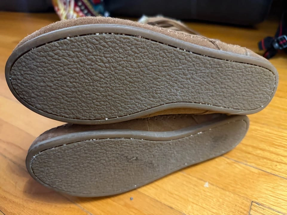 Toms Zahara Suede faux shearling booties moccasins - photo 4