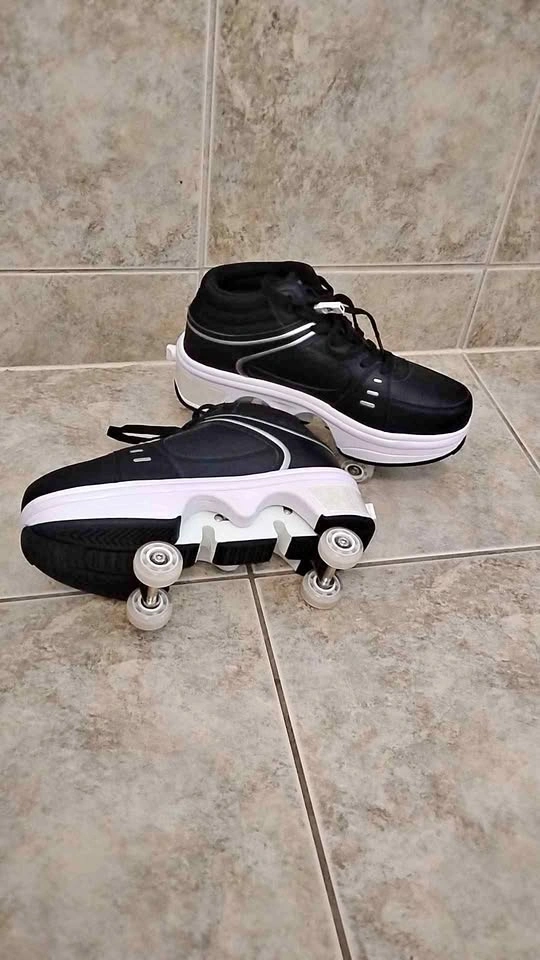 Black Skate Roller Shoes