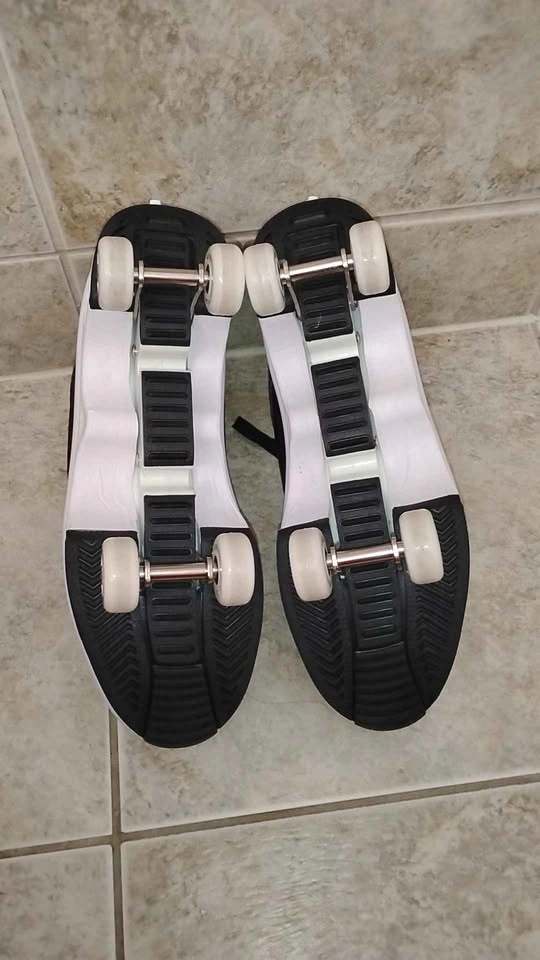 Black Skate Roller Shoes - photo 4